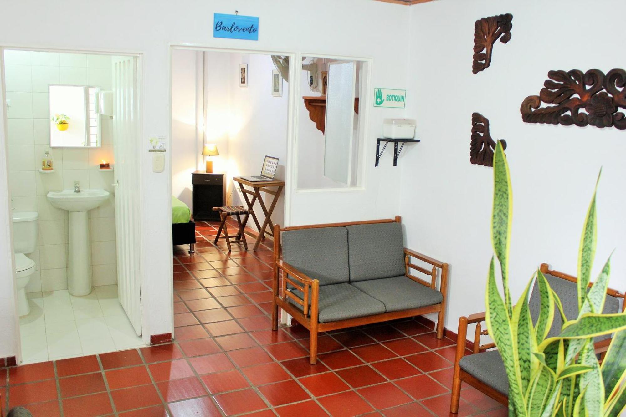 Hospedaje Los Capuchinos Socorro Extérieur photo